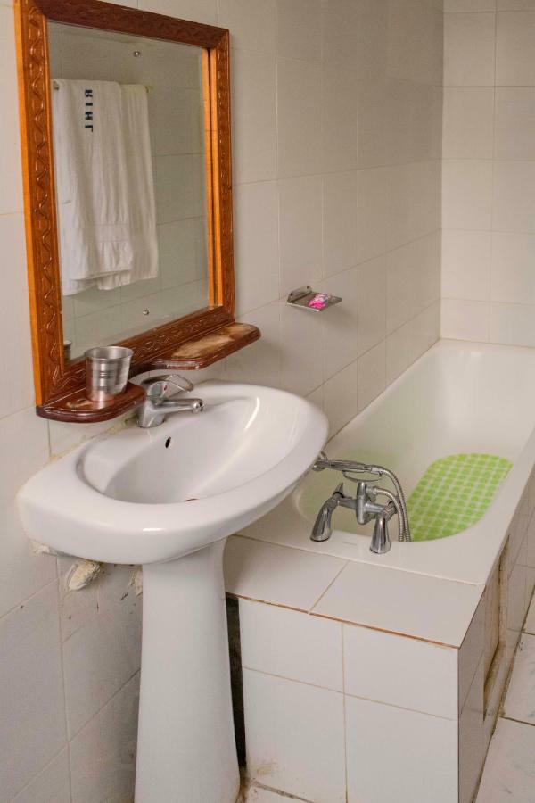 Rwenzori International Hotel קאססה מראה חיצוני תמונה