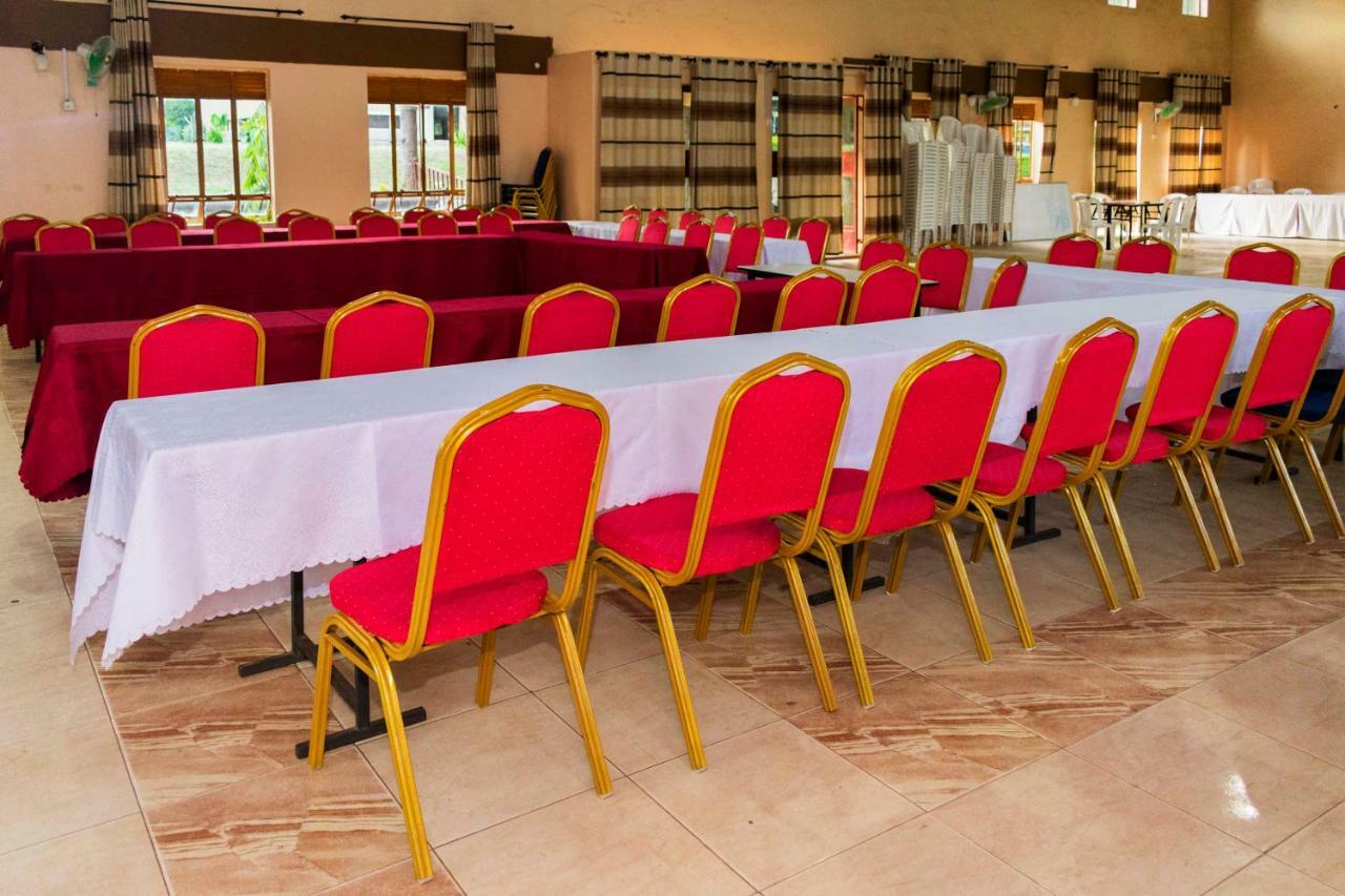 Rwenzori International Hotel קאססה מראה חיצוני תמונה
