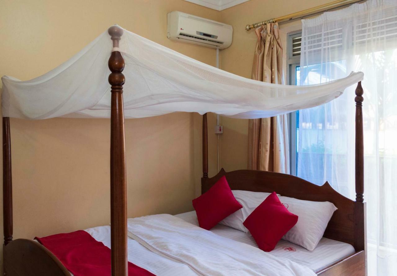 Rwenzori International Hotel קאססה מראה חיצוני תמונה